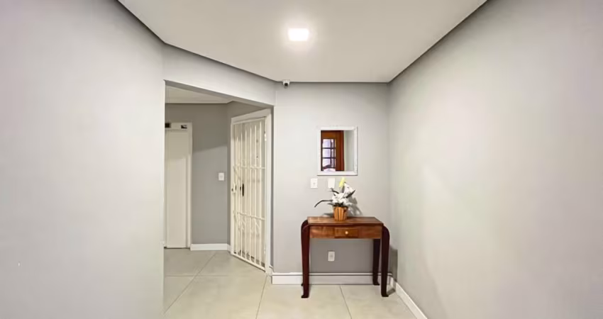 Apartamento com 3 quartos à venda na Rua Doutor Aldo Wildt, 109, Vila Nova, Porto Alegre