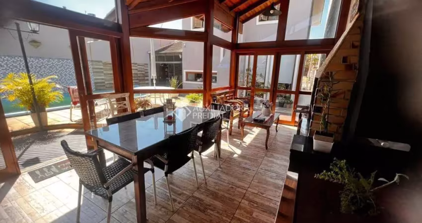 Casa com 3 quartos à venda na CARLOS REVERBEL, 148, São José, Canoas