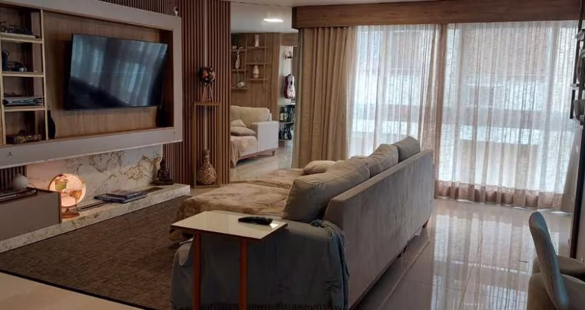 Apartamento com 3 quartos à venda na Avenida Icaraí, 95, Cristal, Porto Alegre