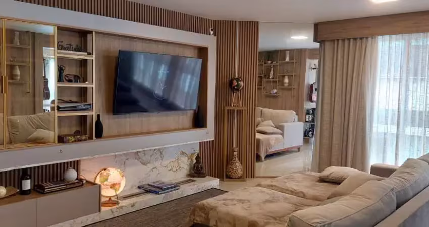 Apartamento com 3 quartos à venda na Avenida Icaraí, 95, Cristal, Porto Alegre