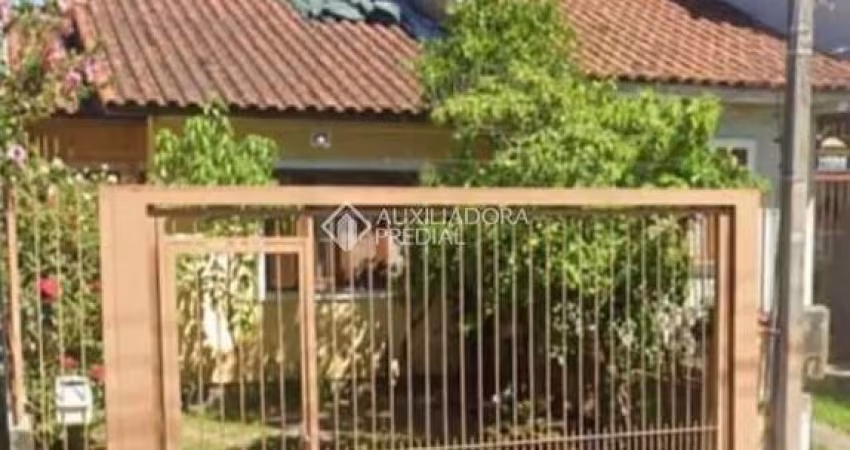 Casa com 2 quartos à venda na Rua Francisca Prezzi Bolognesi, 211, Hípica, Porto Alegre