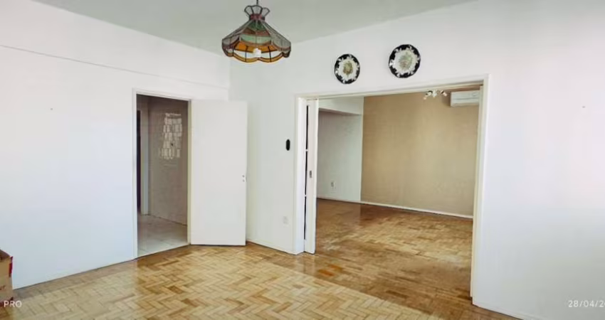 Apartamento com 3 quartos à venda na Rua Demétrio Ribeiro, 1168, Centro Histórico, Porto Alegre