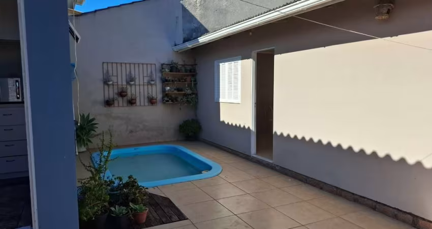 Casa com 4 quartos à venda na Lalzina Ignácio da Silva, 9, Campo Novo, Porto Alegre