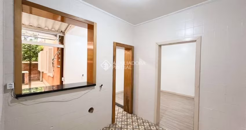 Apartamento com 2 quartos à venda na Rua Dona Margarida, 1245, Navegantes, Porto Alegre