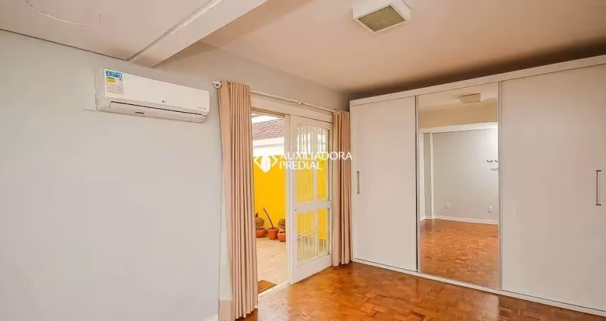Apartamento com 2 quartos à venda na Avenida Independência, 479, Independência, Porto Alegre
