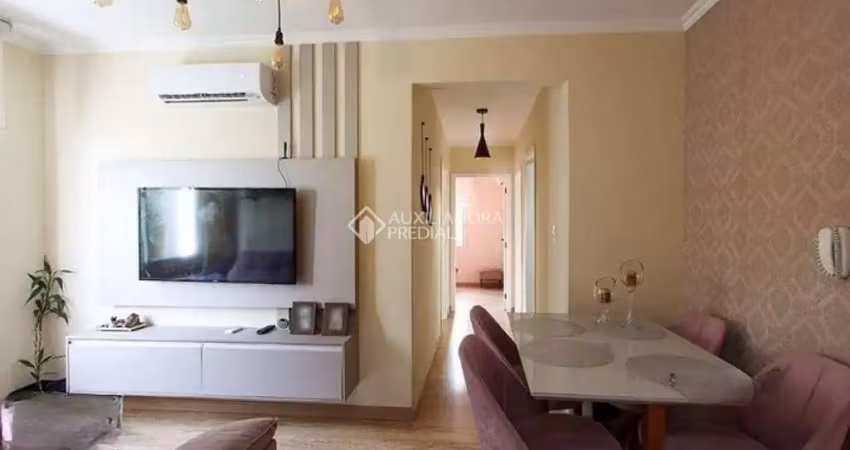 Apartamento com 3 quartos à venda na Rua Joaquim de Carvalho, 275, Vila Nova, Porto Alegre