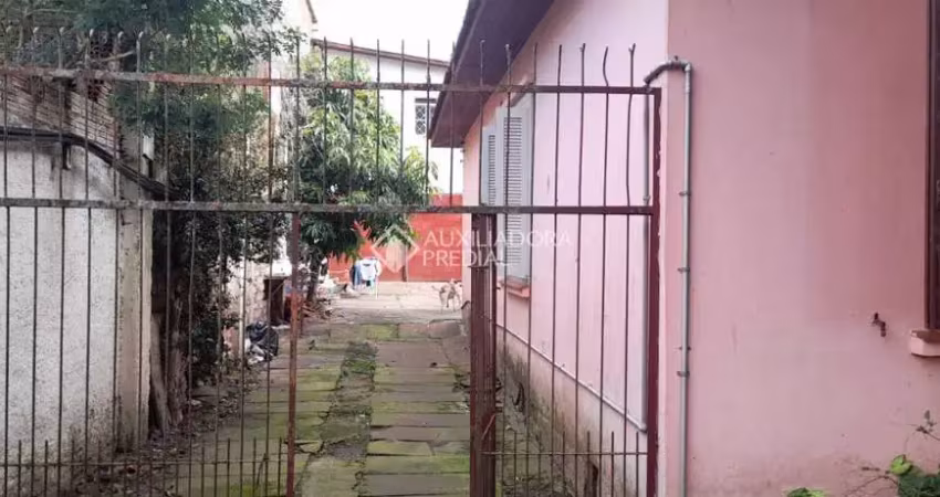 Terreno à venda na Rua Professor Joaquim Louzada, 203, Camaquã, Porto Alegre