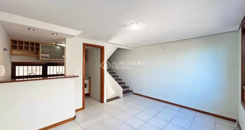 Casa em condomínio fechado com 2 quartos à venda na Rua Santa Vitória, 381, Tristeza, Porto Alegre