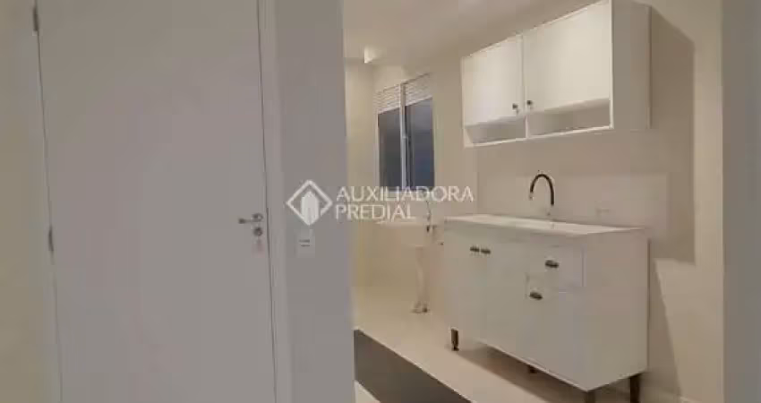Apartamento com 2 quartos à venda na Rua Sabino Pereira Nunes, 932, Restinga, Porto Alegre