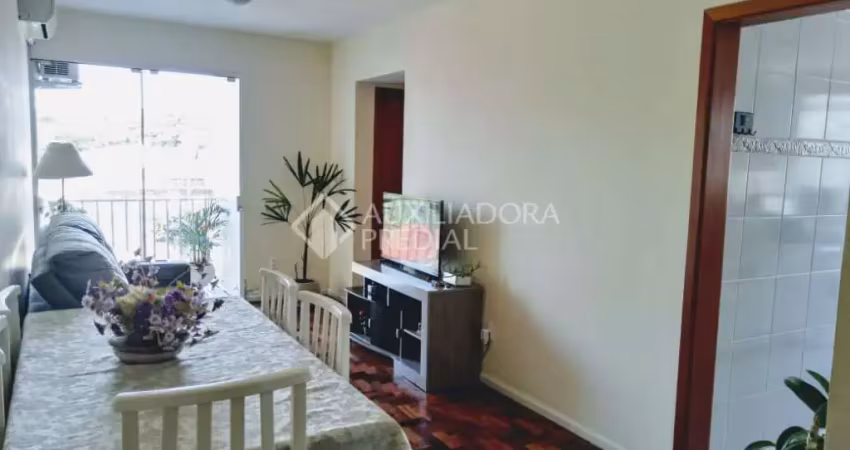 Apartamento com 2 quartos à venda na Rua Tamandaré, 820, Camaquã, Porto Alegre