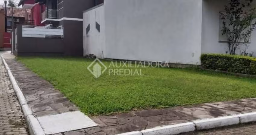 Terreno em condomínio fechado à venda na Rua Alcebíades Ribeiro, 65, Hípica, Porto Alegre