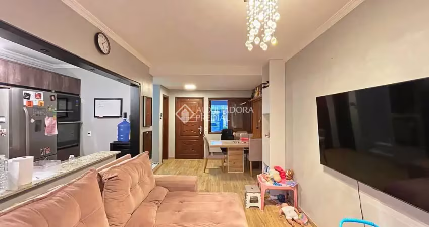 Casa em condomínio fechado com 3 quartos à venda na Rua Pau Brasil, 760, Hípica, Porto Alegre