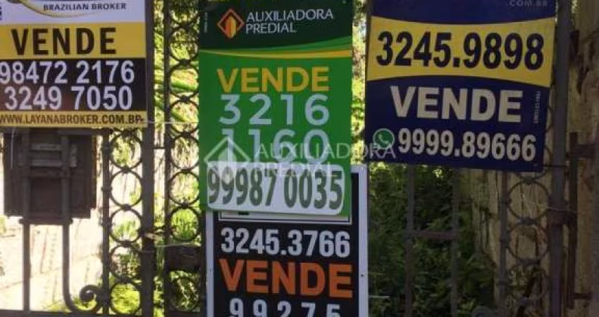 Terreno em condomínio fechado à venda na Avenida Coronel Marcos, 833, Pedra Redonda, Porto Alegre
