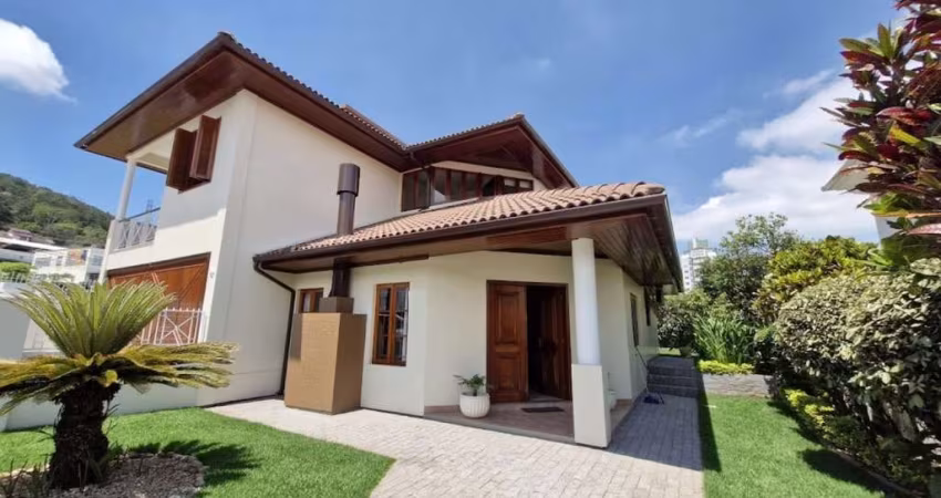 Casa com 4 quartos à venda na Heidelberg, 63, Córrego Grande, Florianópolis