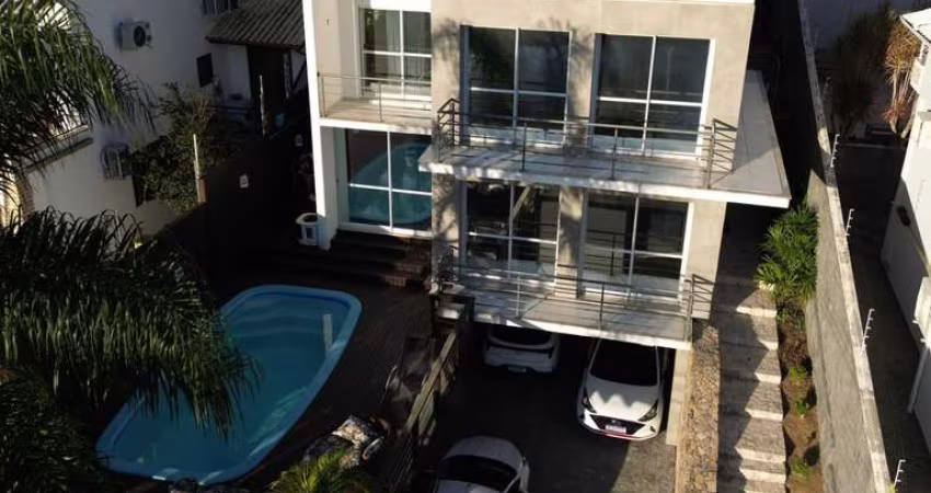 Casa com 3 quartos à venda na Rua das Figueiras, 335, Pedra Branca, Palhoça
