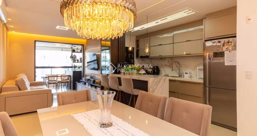 Apartamento com 3 quartos à venda na Rua Apeninos, 100, Córrego Grande, Florianópolis