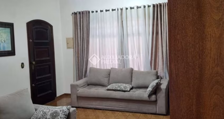 Casa com 2 quartos à venda na Rua Lázara de Oliveira Leite, 601, Demarchi, São Bernardo do Campo