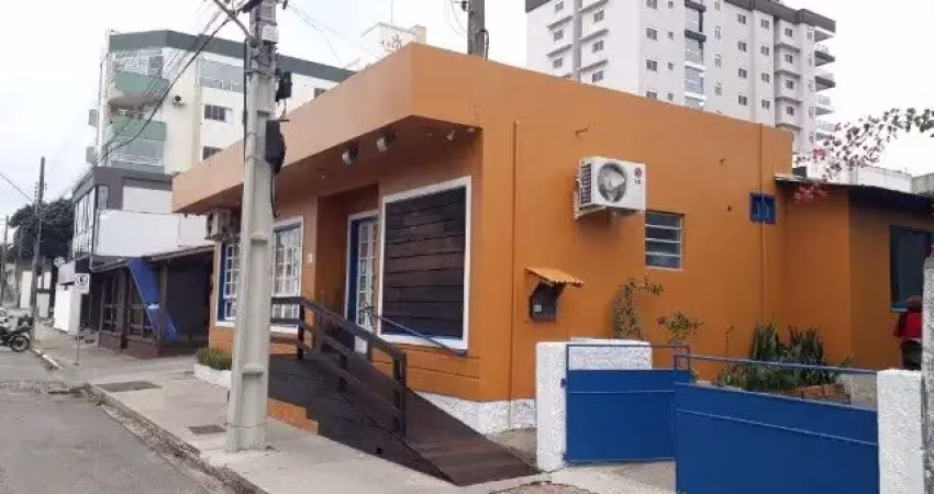 Casa Comercial Centro  Imbituba