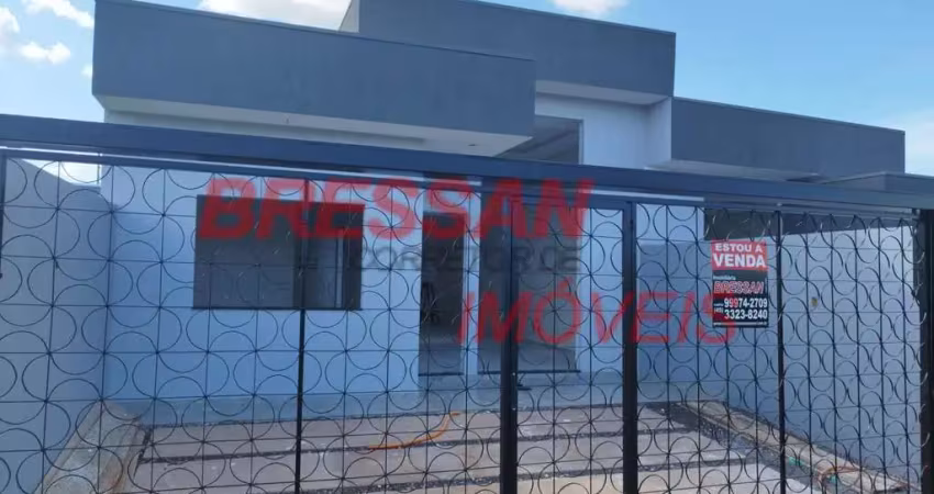 Casa à venda com 7 mts de frente , periolo, cascavel - pr