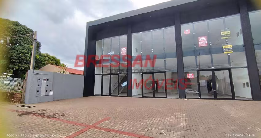 Vendo sala comercial fachada toda em vidro com 104 m  amplos p