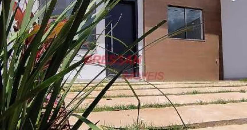 Casa à venda grande  com 3 quartos próximo ao seasa , BRASMADEIRA, CASCAVEL - PR