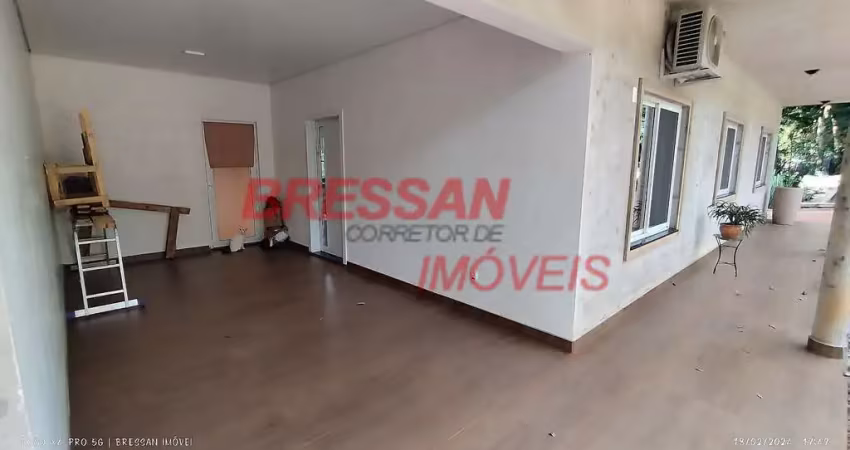 Belíssima casa com 160 mts  na área rural de cascavel pr