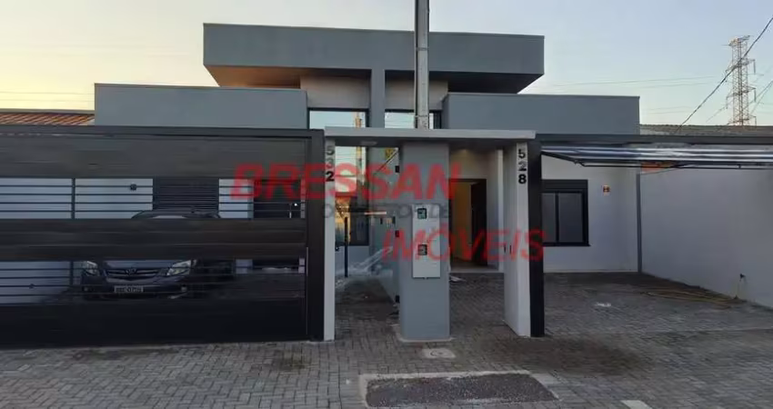 Casa pronta de 100 metros quadrados e lote maravilhoso no Alto do Santa .