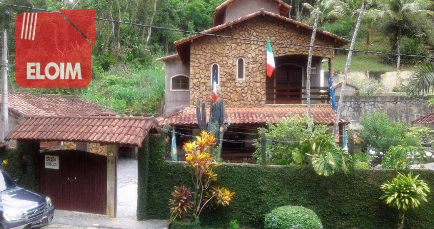 Casa com 7 dormitórios à venda, 319 m² por R$ 290.000,00 - Bela Vista - Itaboraí/RJ