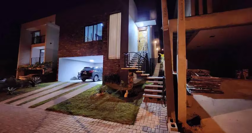 Casa com 3 dormitórios no codomínio Bella Vittà Jundiaí - R$2.150.000
