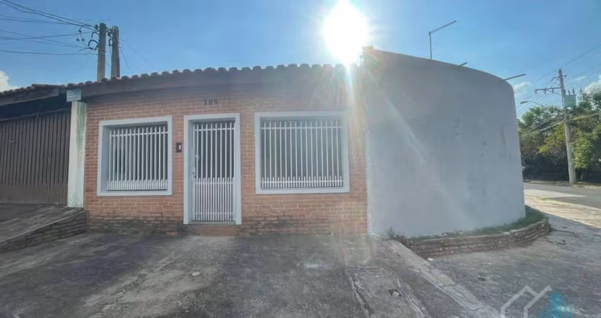 Casa para Venda em Sorocaba, Jardim Montreal, 2 dormitórios, 1 banheiro, 3 vagas
