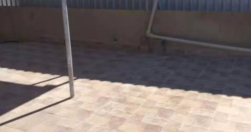 CASA DE 103M² - 2 QUARTOS - 2 VAGAS DE GARAGEM - ENCANTADO