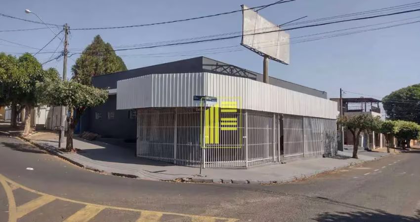 Salão com 288m² a venda com estrutura para apartamentos na parte superior! próximo a unesp!