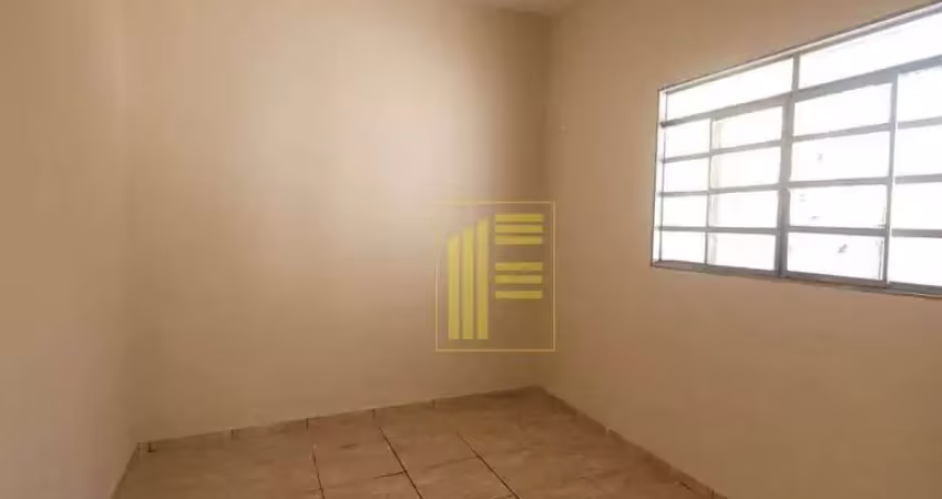 Casa para locação no bairro jd. estrela, próximo a represa municipal.
