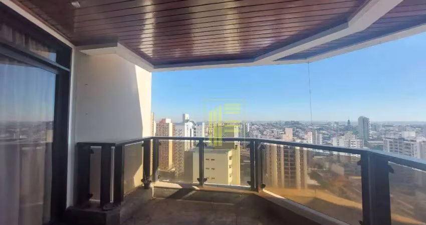 Apartamento para locação no centro com 03 suítes, 01 tipo apartamento, 03 vagas de garagem.