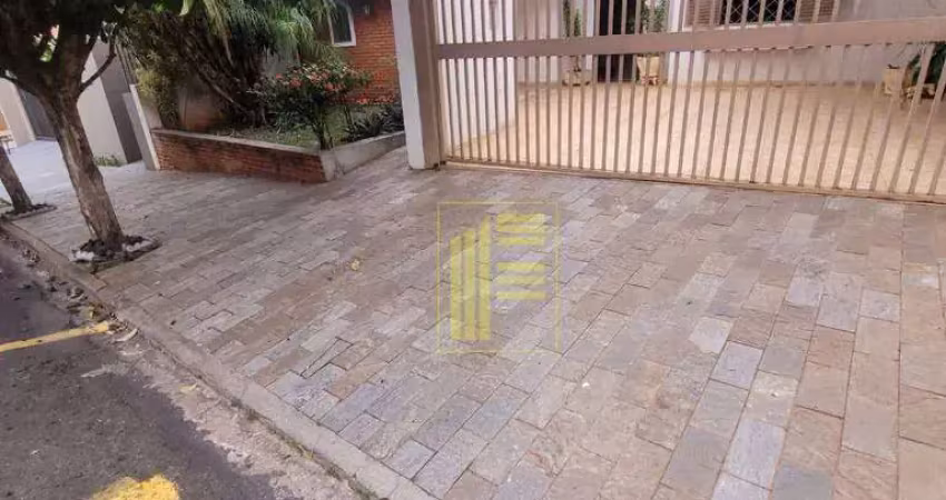 Casa no alto rio preto para locação com 04 quartos, churrasqueira, 04 vagas de garagem.