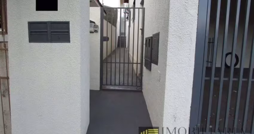 Casa para alugar no parque celeste com 02 quartos e garagem.