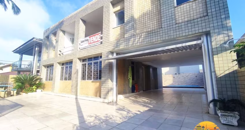 Casa pé na Areia - Casa Duplex com 5 quartos + 4 banheiros + 3 Salas + Espaço Gourmet + Churrasqueira e Piscina.