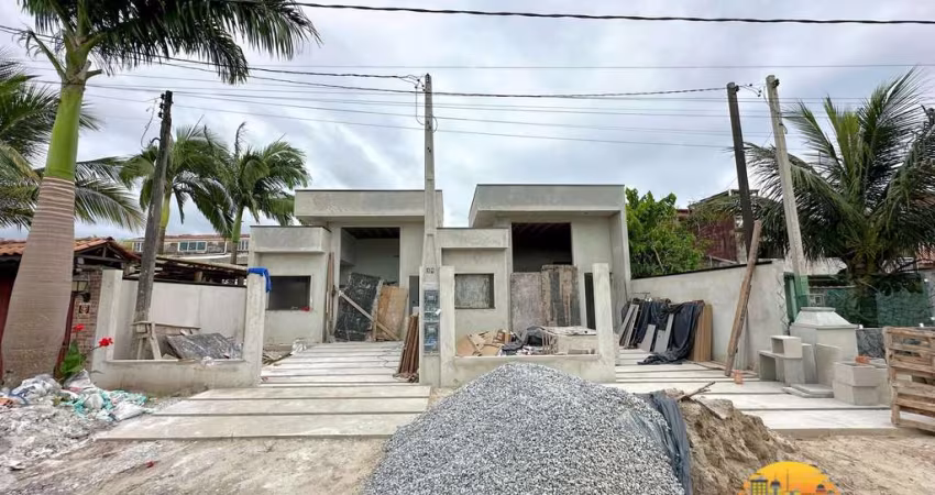 R$620mil - Casa Nova Marisol/Pontal do Paraná- 3 Quartos/2 Banheiros - Piscina - 100 Metros do Mar
