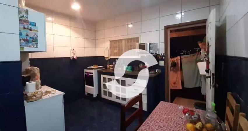 Casa com 2 dormitórios à venda, 68 m² por r$ 265.000,00 - fonseca - niterói/rj