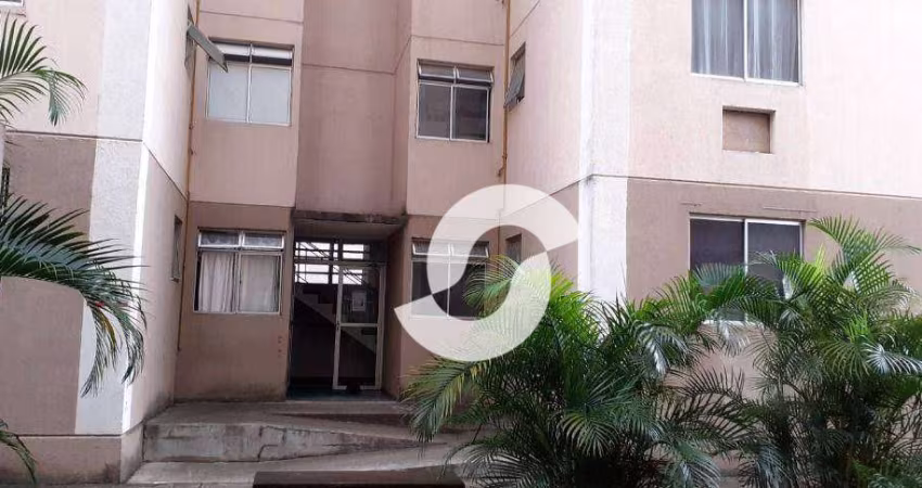 Apartamento à venda, 45 m² por R$ 180.000,00 - Colubande - São Gonçalo/RJ