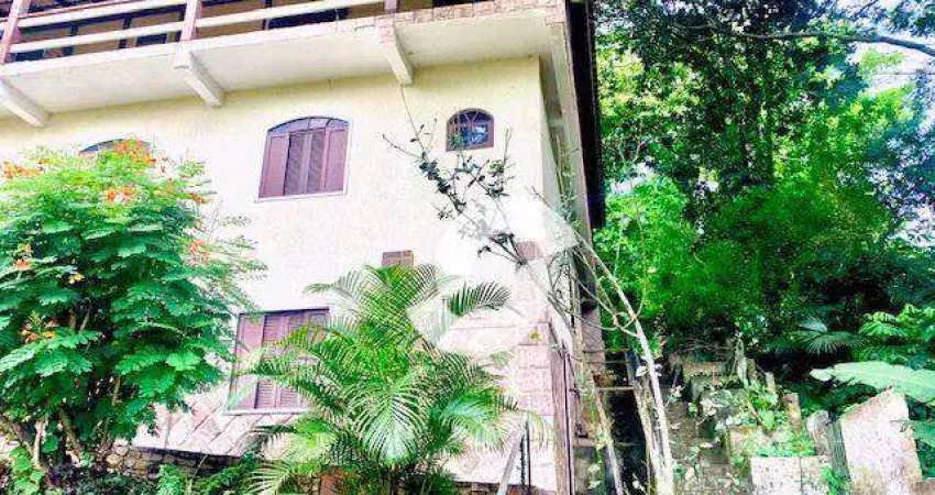Casa com 4 dormitórios à venda, 255 m² por r$ 730.000,00 - pendotiba - niterói/rj
