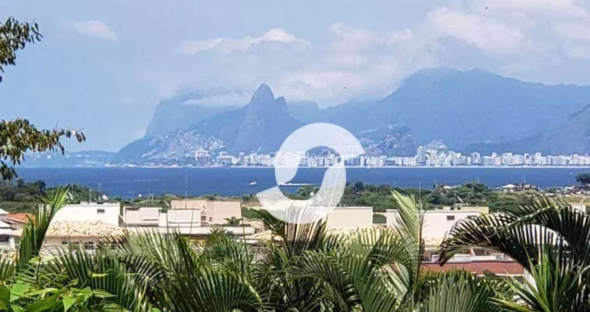 Casa em itacoatiara com 4 dormitórios à venda, 410 m² por r$ 2.600.000 - itacoatiara - niterói/rj