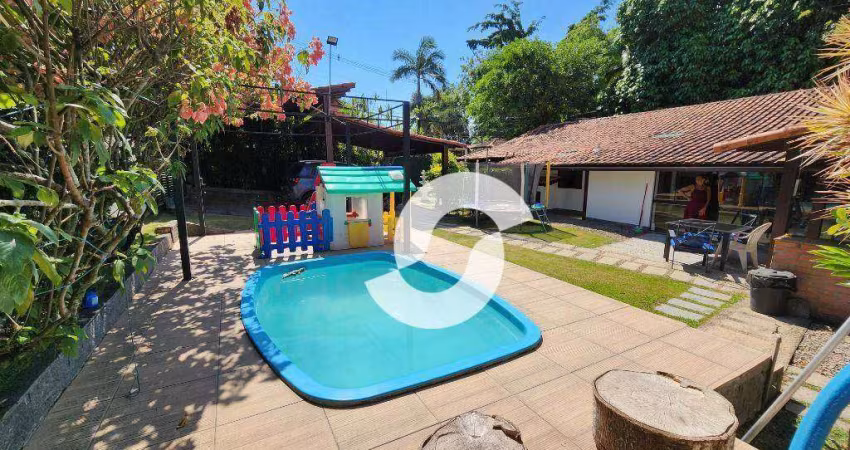 Casa à venda, 250 m² por R$ 900.000,00 - Pendotiba - Niterói/RJ