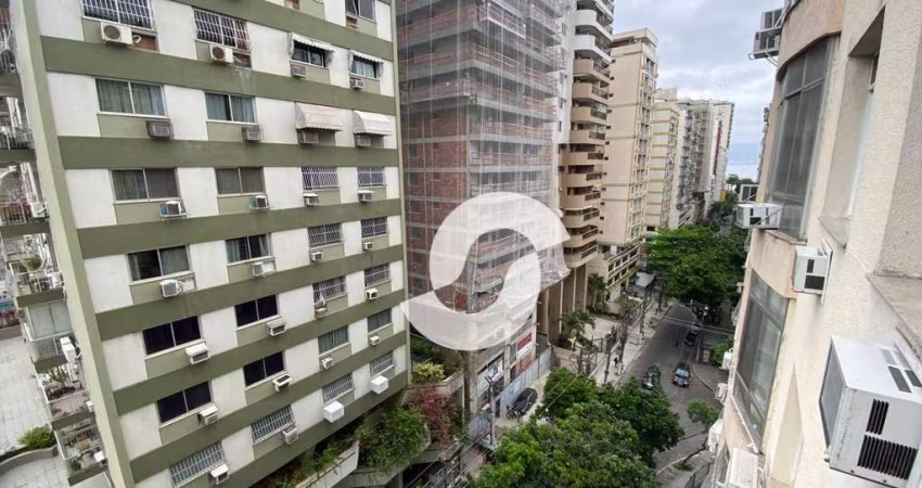 Apartamento com 3 dormitórios à venda, 140 m² por R$ 600.000,00 - Icaraí - Niterói/RJ