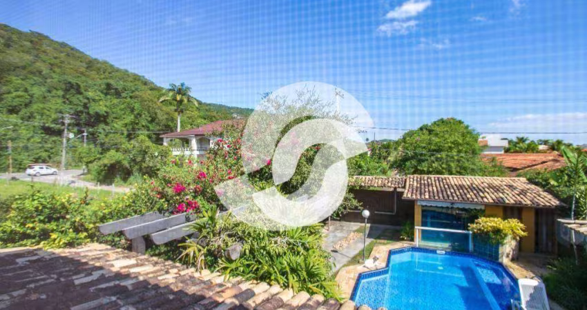 Casa com 4 dormitórios à venda, 248 m² por R$ 1.100.000,00 - Itaipu - Niterói/RJ