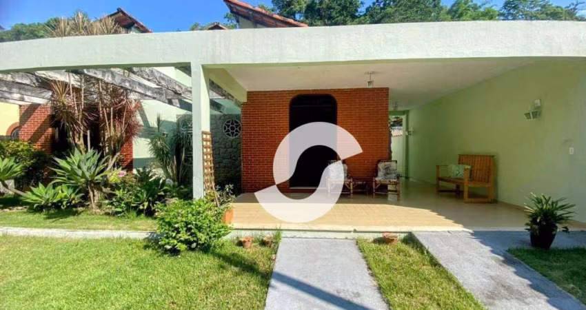 Casa com 4 dormitórios à venda, 220 m² por R$ 730.000,00 - Maceió - Niterói/RJ