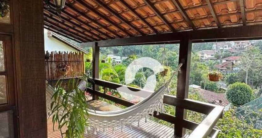 Linda Casa no Ubá Terra Nova