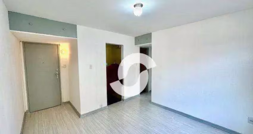 Apartamento com 2 dormitórios à venda, 65 m² por R$ 175.000,00 - Santa Rosa - Niterói/RJ
