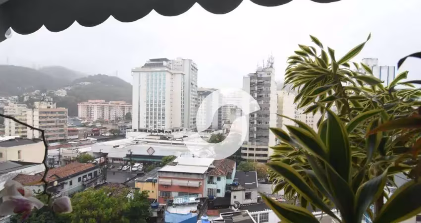 Apartamento com 2 dormitórios à venda, 82 m² por R$ 590.000,00 - Jardim Icaraí - Niterói/RJ