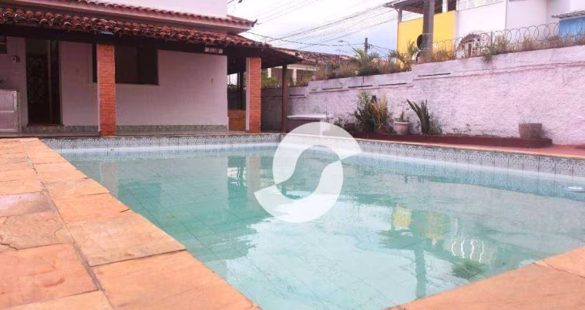 Casa com 4 dormitórios à venda, 300 m² por R$ 2.700.000,00 - São Francisco - Niterói/RJ